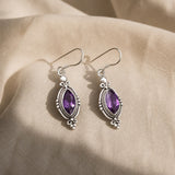 Hängeohrringe mit Amethyst-Kristall