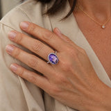 Silberring mit ovalem Amethyst und Zirkonia